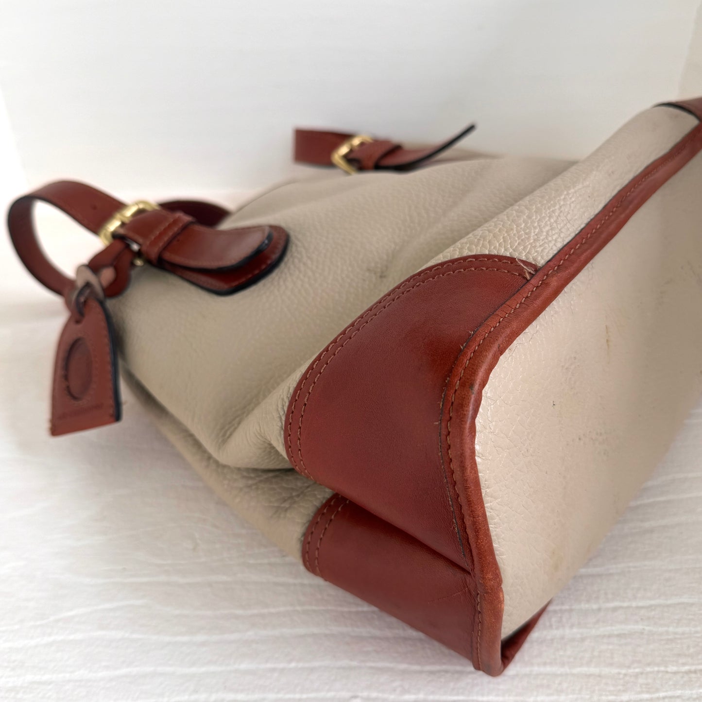 Vintage Liz Claiborne Genuine Leather Tote Bag Cream & Cognac Brown