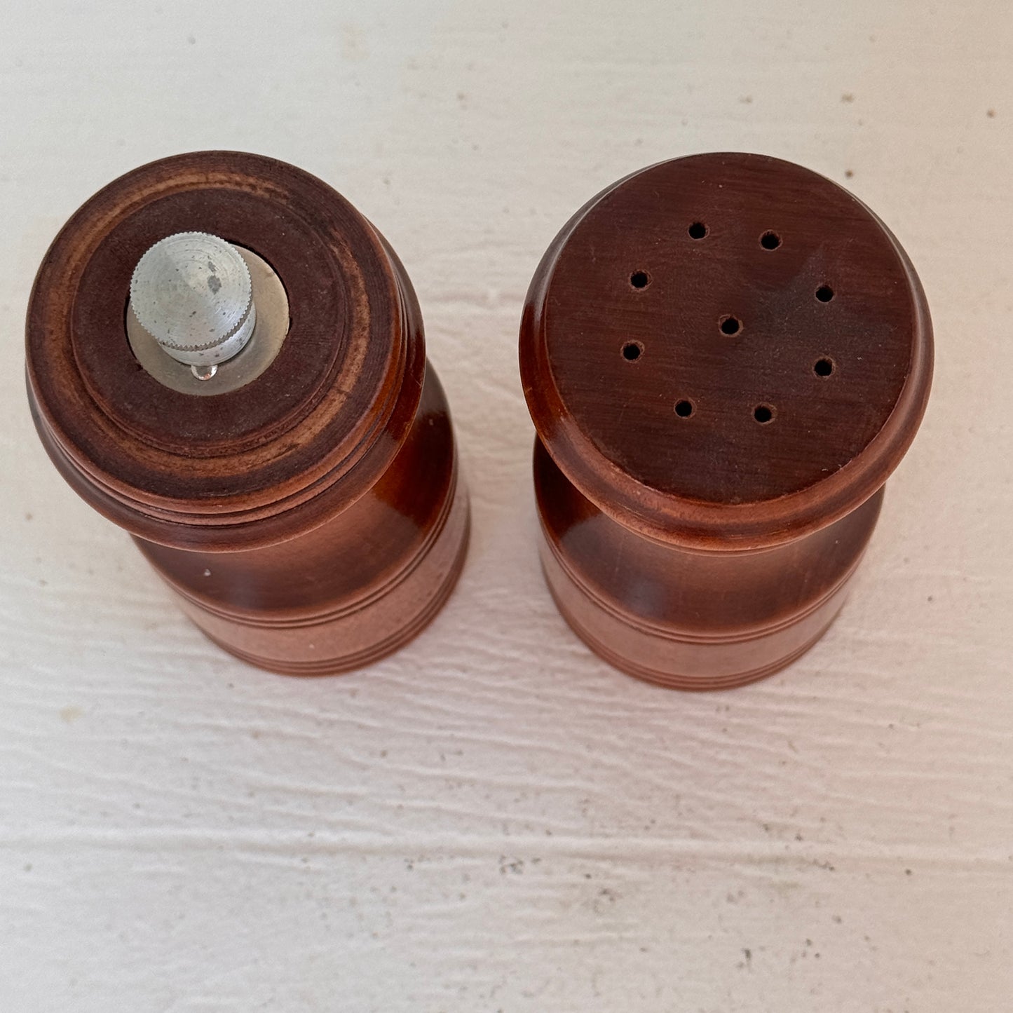 Vintage Mid Century Modern Wood Salt & Pepper Shaker Set | Chef’n Ware USA Grinder