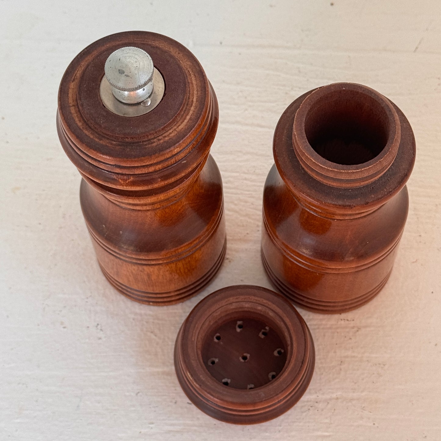 Vintage Mid Century Modern Wood Salt & Pepper Shaker Set | Chef’n Ware USA Grinder