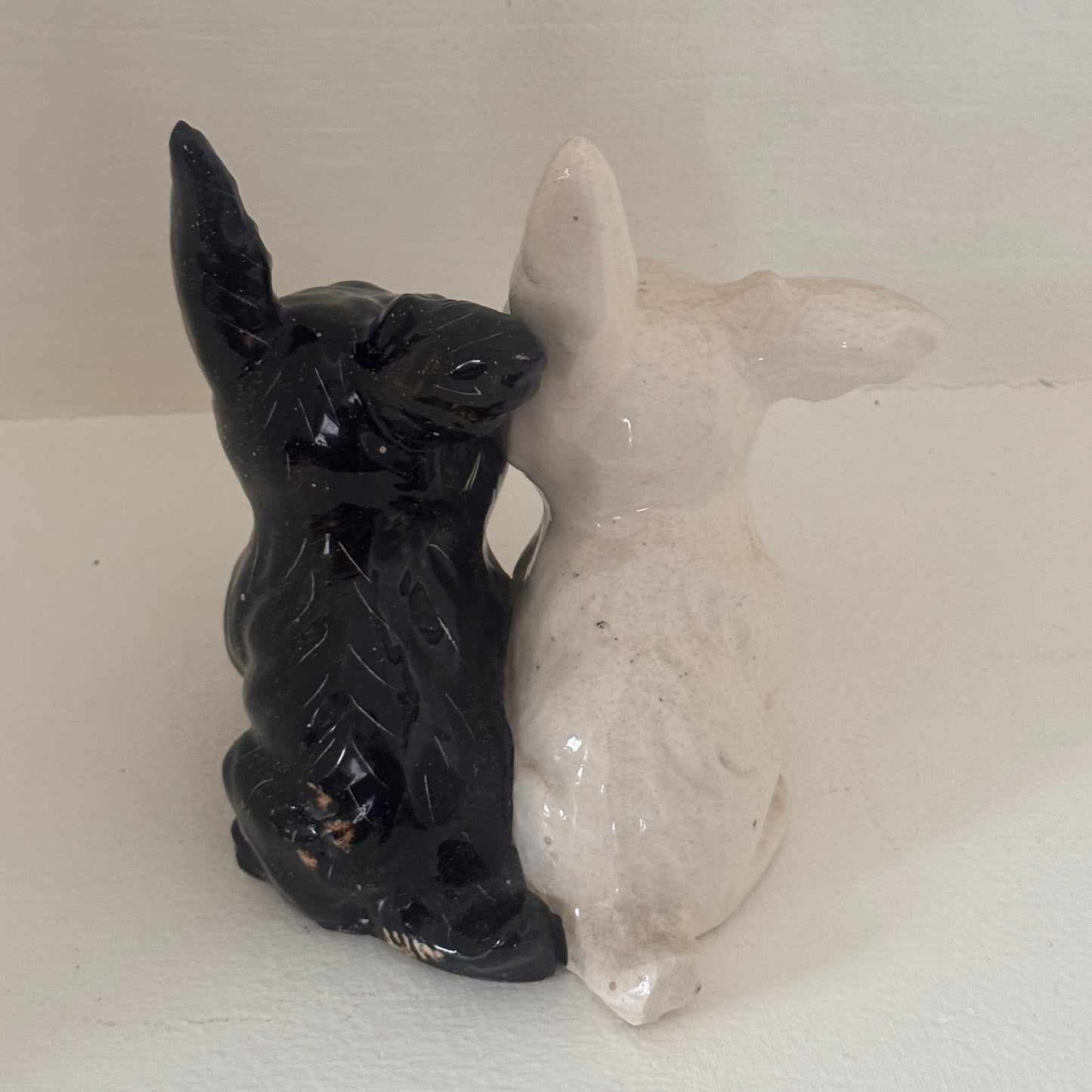 Vintage Black & White Terrier Dog Figurines Pair – Made in Japan Ceramic Scottie Dogs