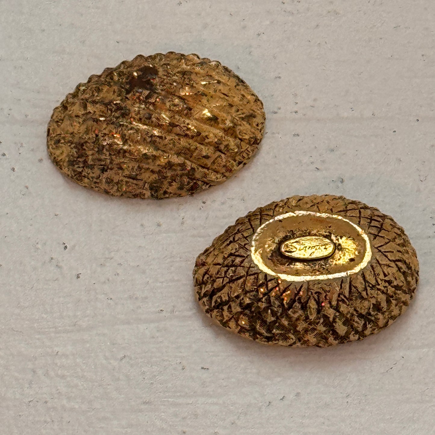 Vintage Neiman Marcus Gold Tone Oval Trinket Box | Textured Jewelry Keepsake Box