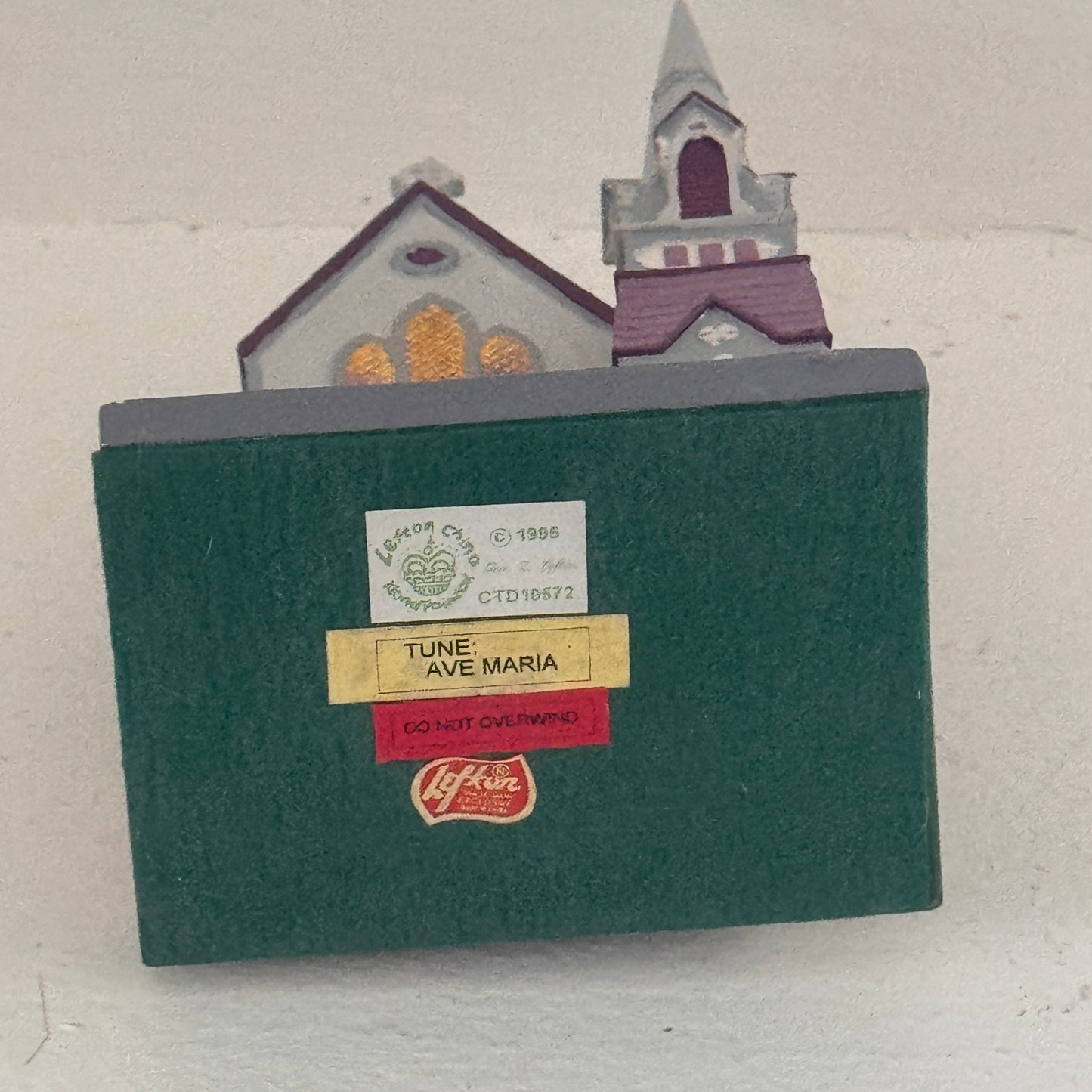 Vintage Lefton China Church Music Box – Plays “Ave Maria” – 1995 Lighted Chapel Figurine