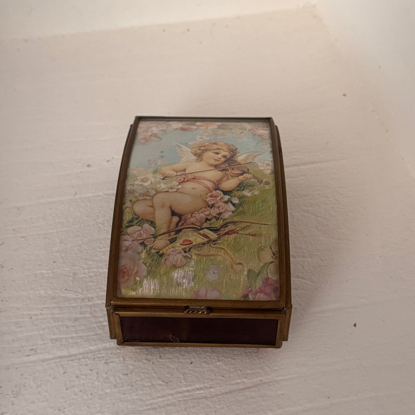 Vintage Angel Music Box with Violin Cherub Lid – Curved Glass & Brass Tone Trinket Box – “Waltz of the Flowers”