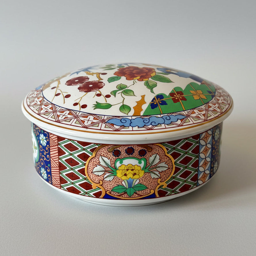 Vintage Imari Ware Trinket Box | Lidded Japanese Porcelain Dish