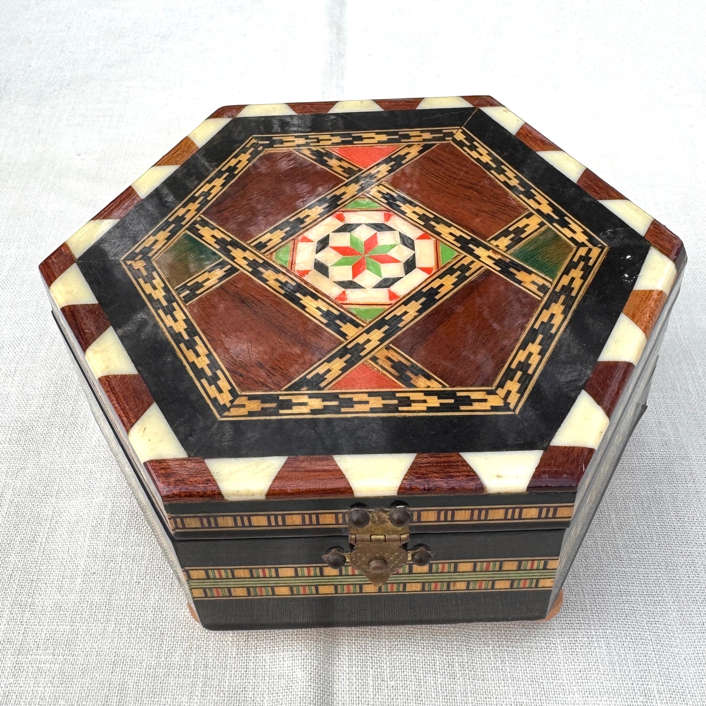 Vintage Indian Inlay Musical Jewelry Box Hexagon Wood Trinket Box