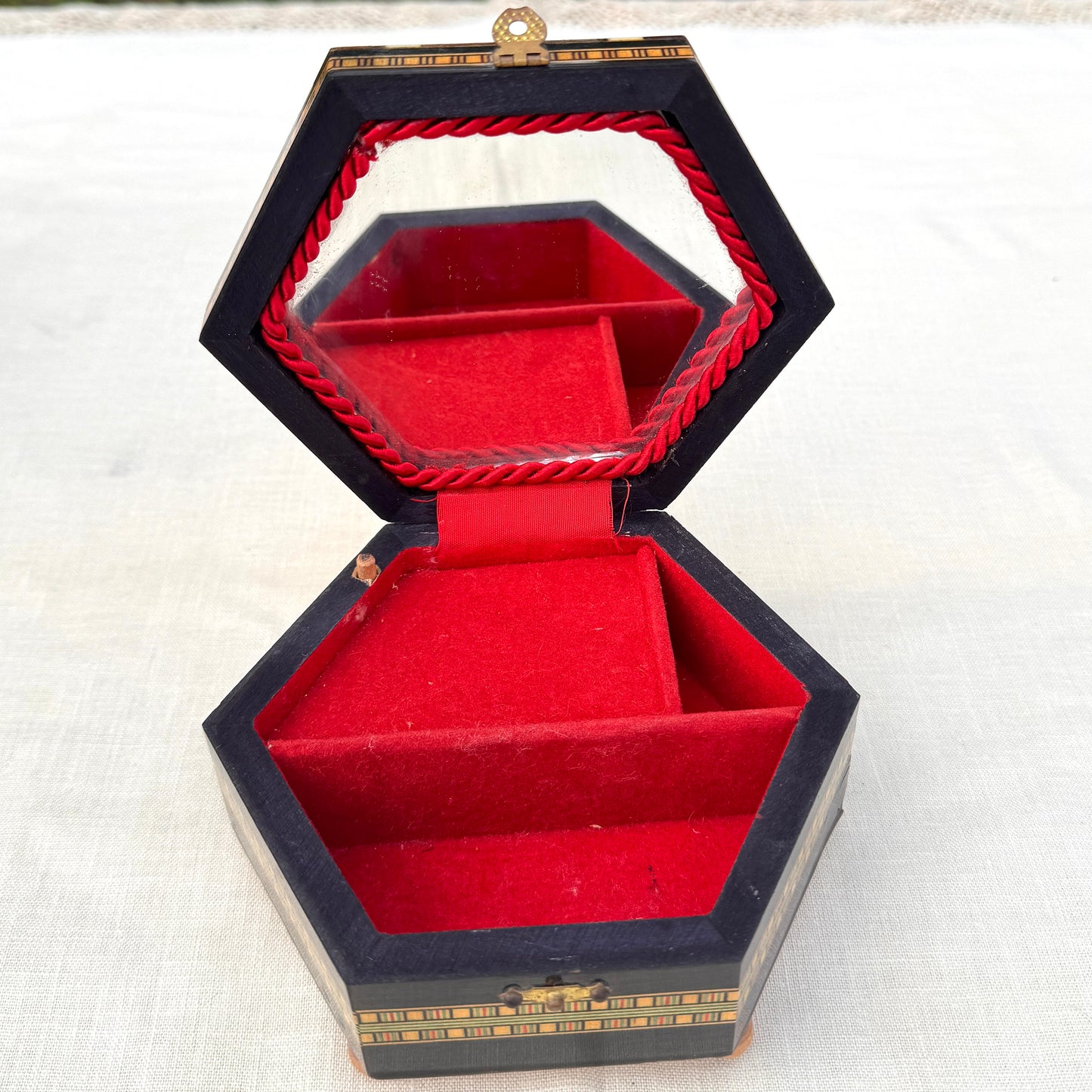 Vintage Indian Inlay Musical Jewelry Box Hexagon Wood Trinket Box