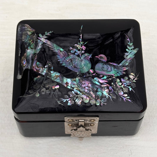 Vintage Black Lacquer Jewelry Box with Mother of Pearl Bird Inlay & Turtle Clasp