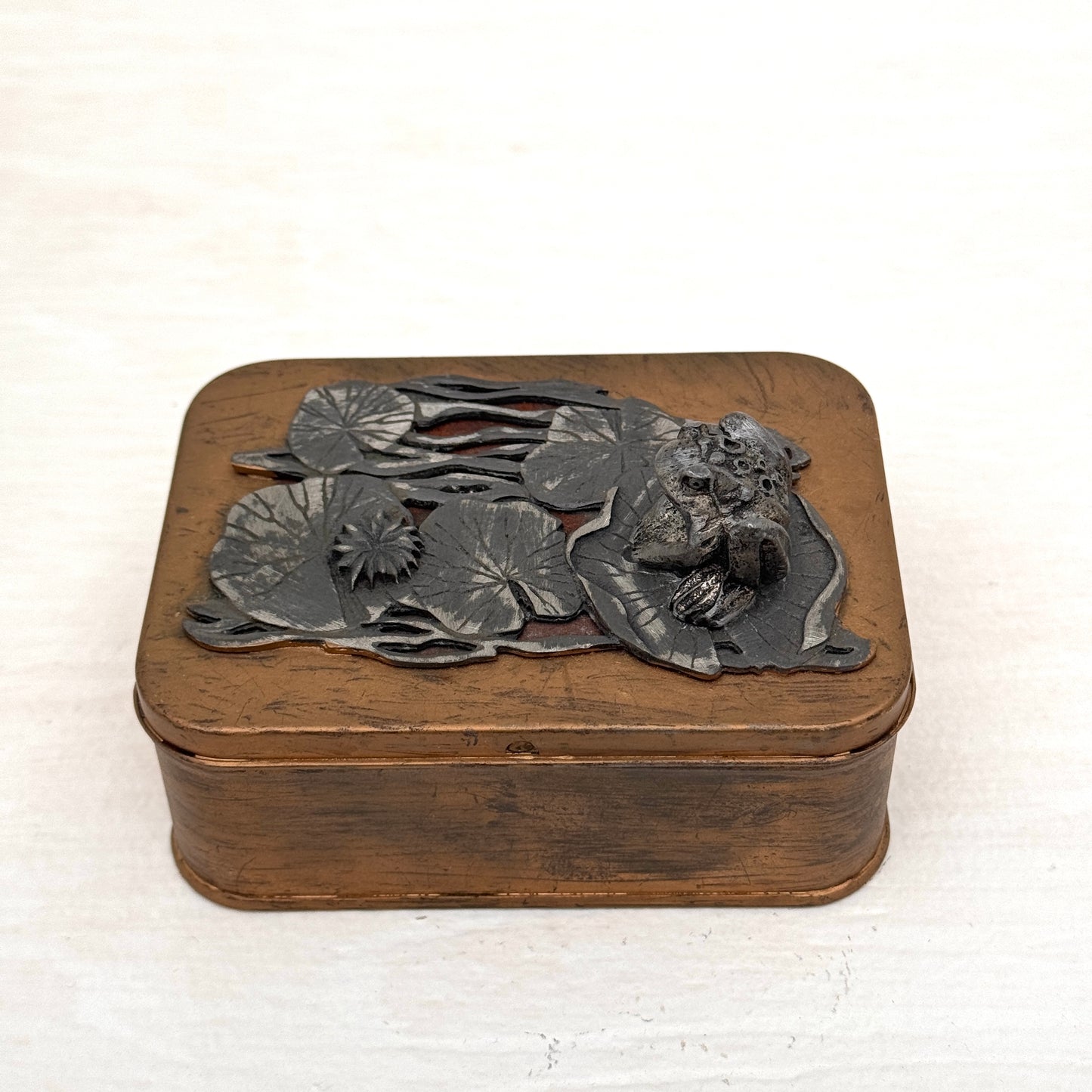 Vintage Brass & Pewter Frog Trinket Box – Lily Pad Design, Metazo Inc.