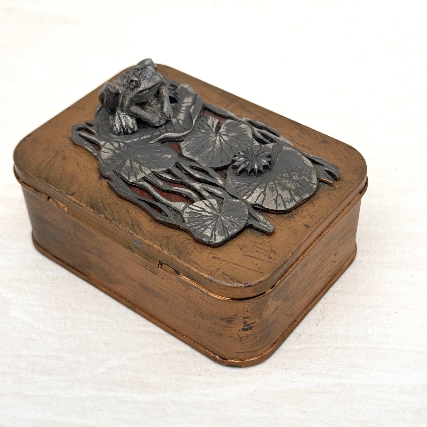 Vintage Brass & Pewter Frog Trinket Box – Lily Pad Design, Metazo Inc.