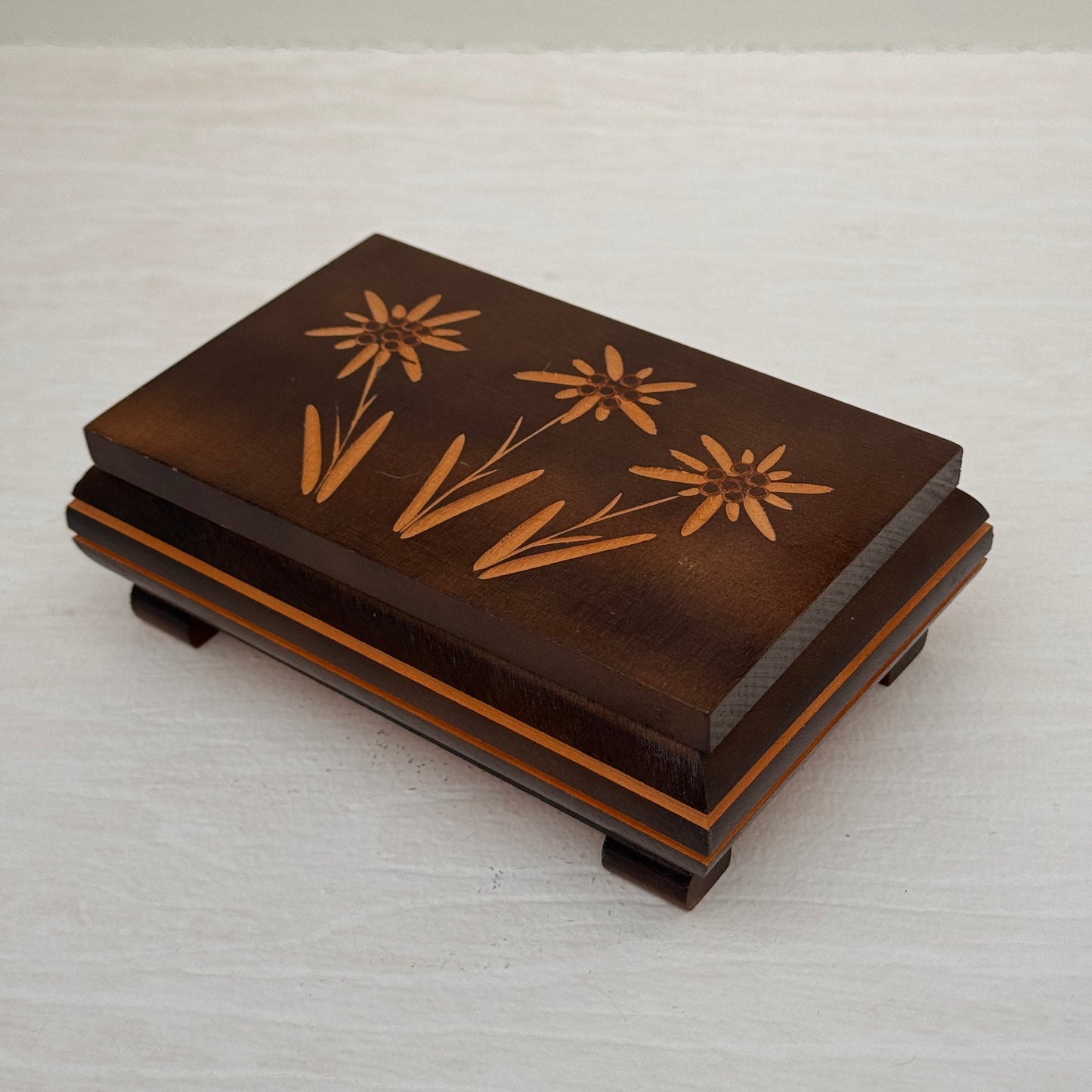 Vintage Reuge Swiss Music Box Edelweiss Wood Inlay Floral Jewelry Box