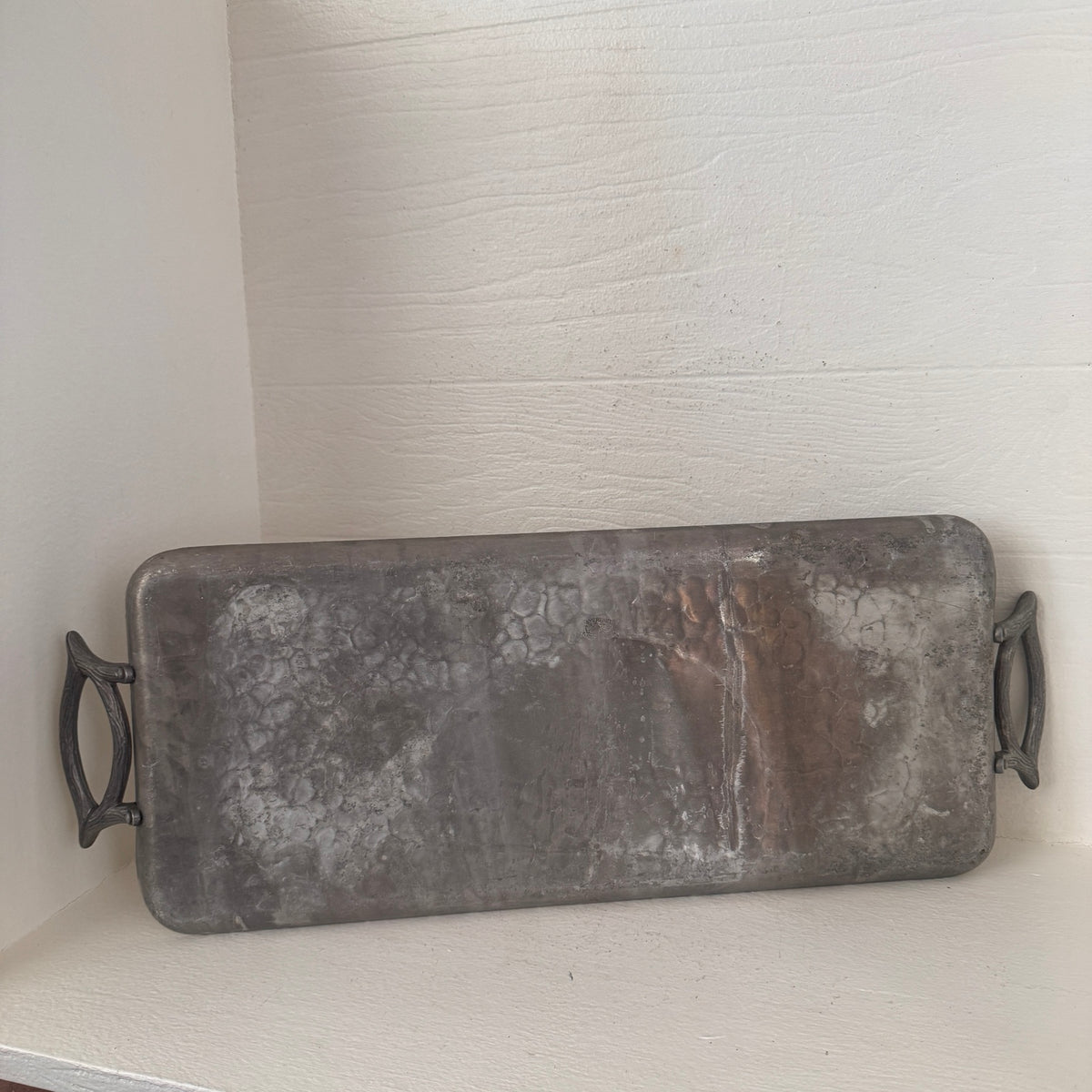 Back of vintage Everlast forged aluminum tray